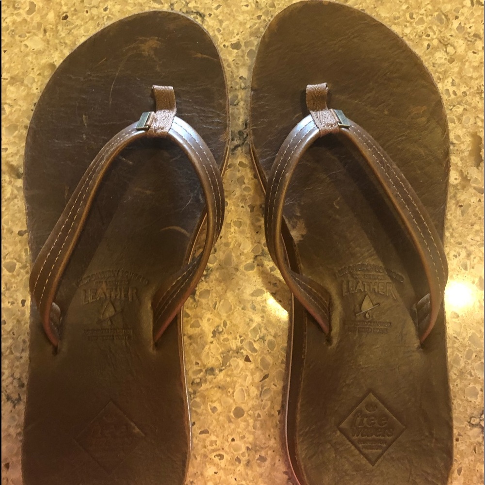 Free Waters flip flops